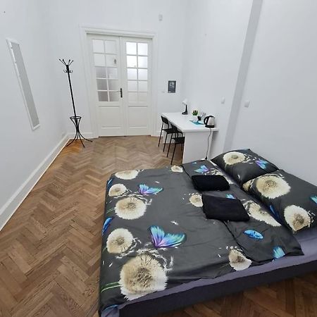 Fantastic - Ns51 Room A Varsóvia Exterior foto